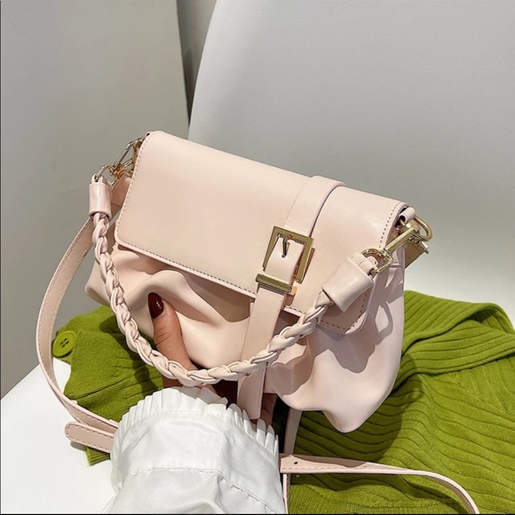 Handbag - Picture 1 of 8